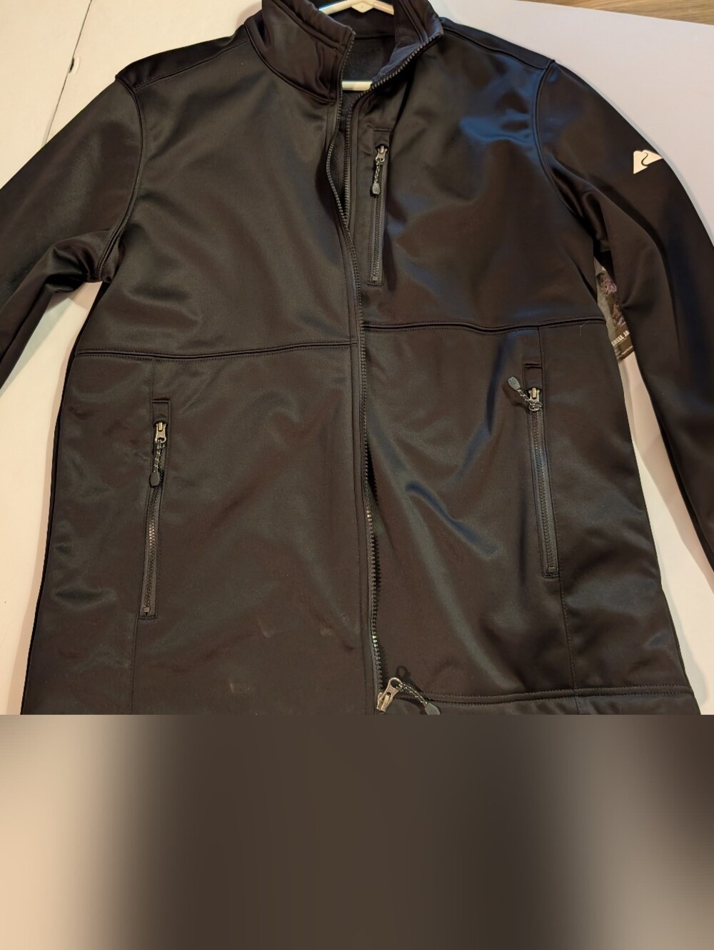 Ozark Trail Black Softshell Windbreaker Jacket 38-40